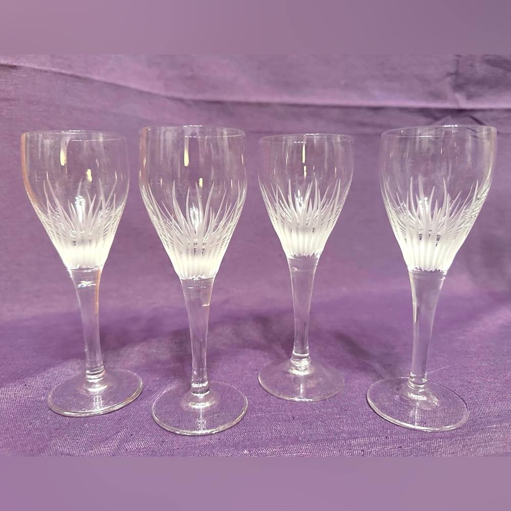 Vintage Belfor “Savannah” Cordial Crystal Glasses, set of 4 ( New)